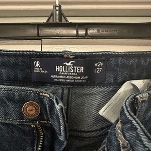 Hollister ultra high-rise mom jeans